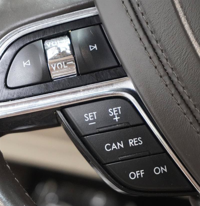 Used 2018 Lincoln Continental Select w/ Continental Climate Package AWD/4WD image 22