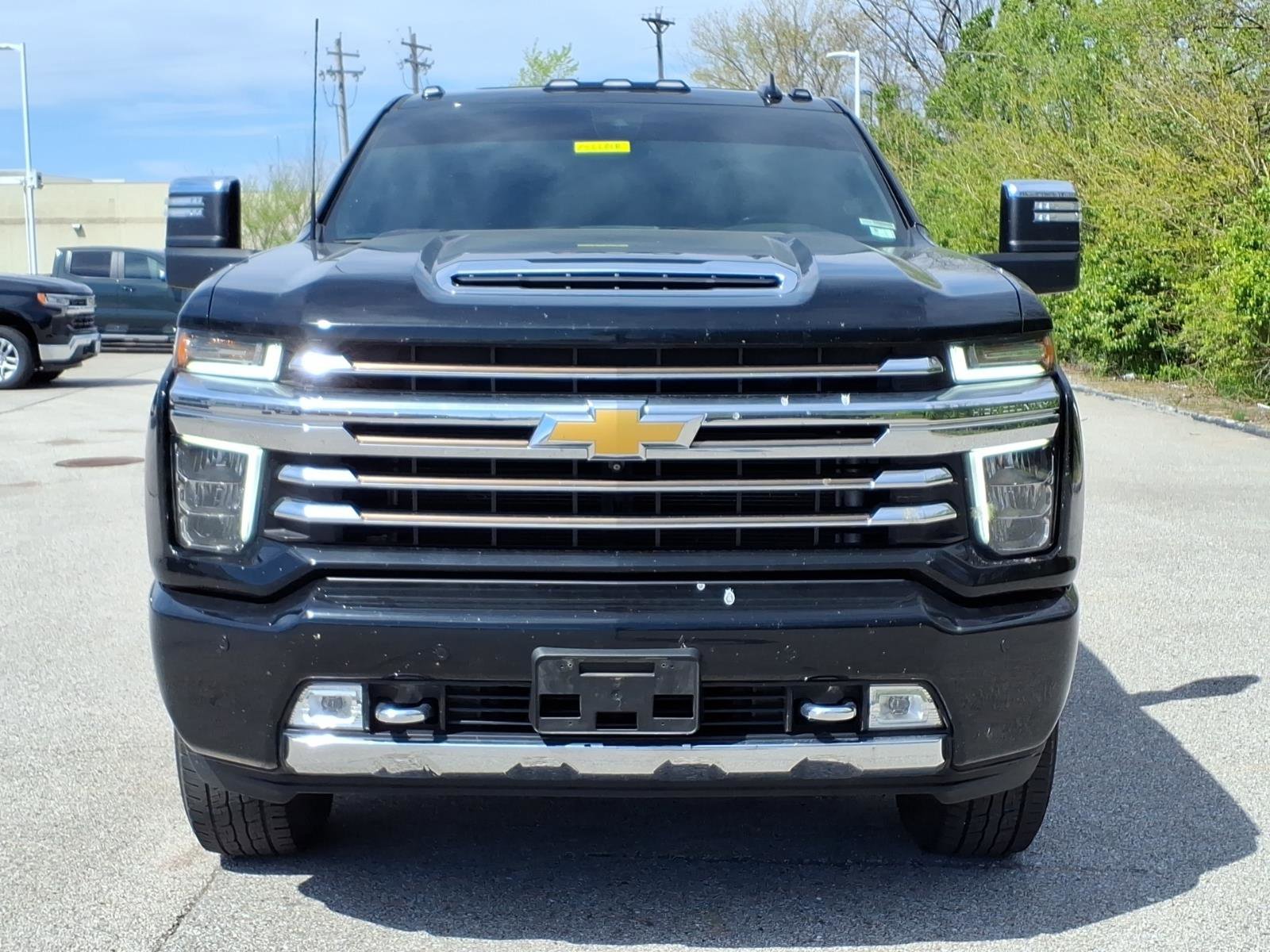 Used 2022 Chevrolet Silverado 2500 High Country w/ Safety Package II image 33