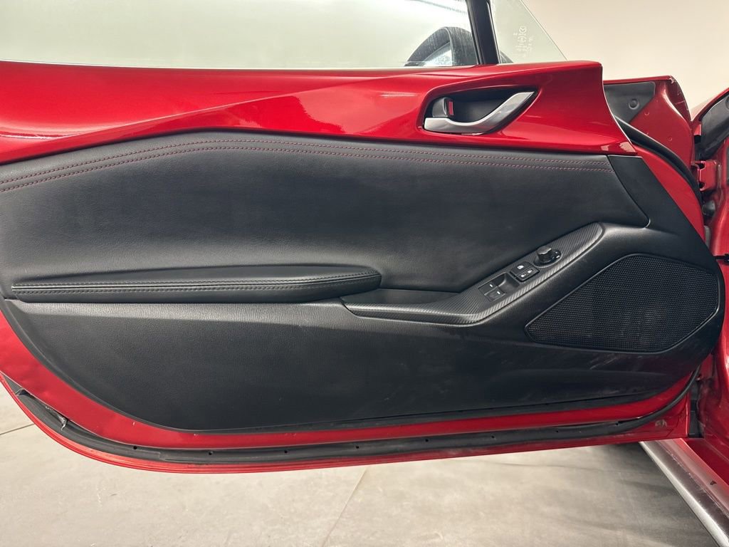 Used 2016 MAZDA MX-5 Miata Club w/ Brembo/BBS Package image 26