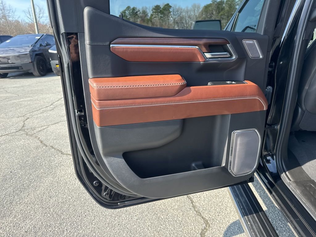 Used 2023 GMC Sierra 1500 Denali Ultimate image 30