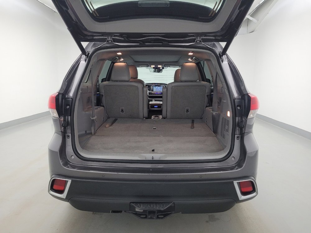 Used 2018 Toyota Highlander Limited Platinum w/ Carpet Mat Package (TMS) image 29