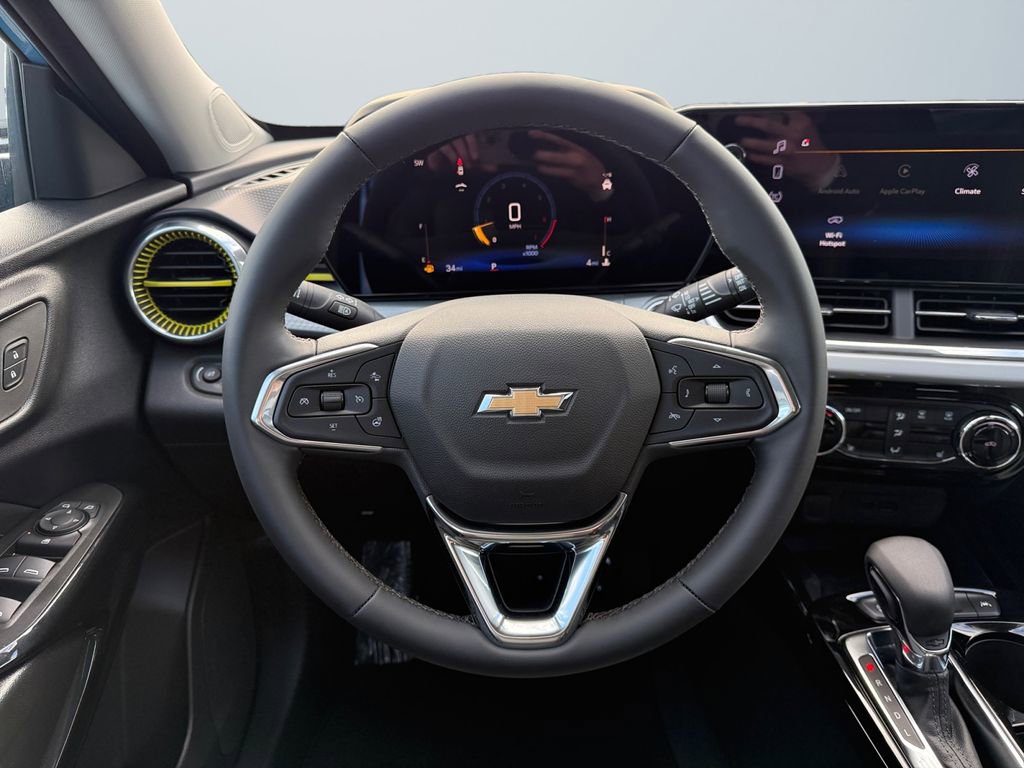 New 2026 Chevrolet Trax LT w/ Sunroof Package image 12