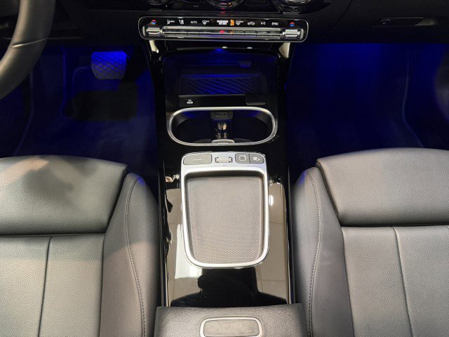 Certified 2025 Mercedes-Benz CLA 250 image 17