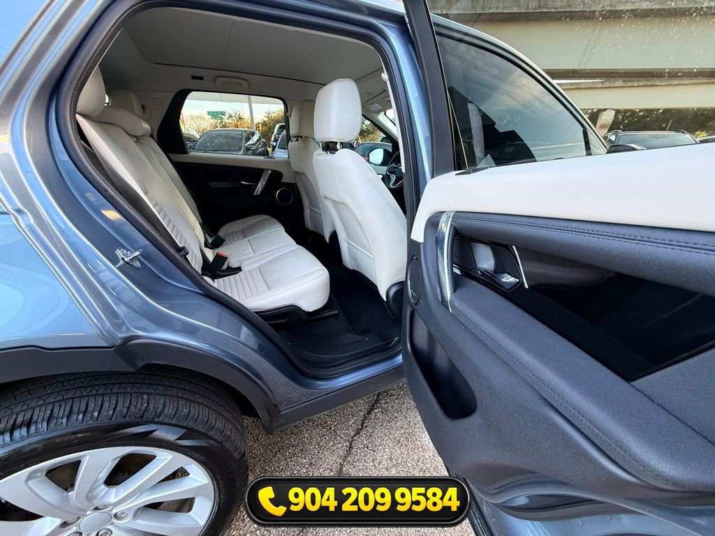 Used 2023 Land Rover Discovery Sport S image 38