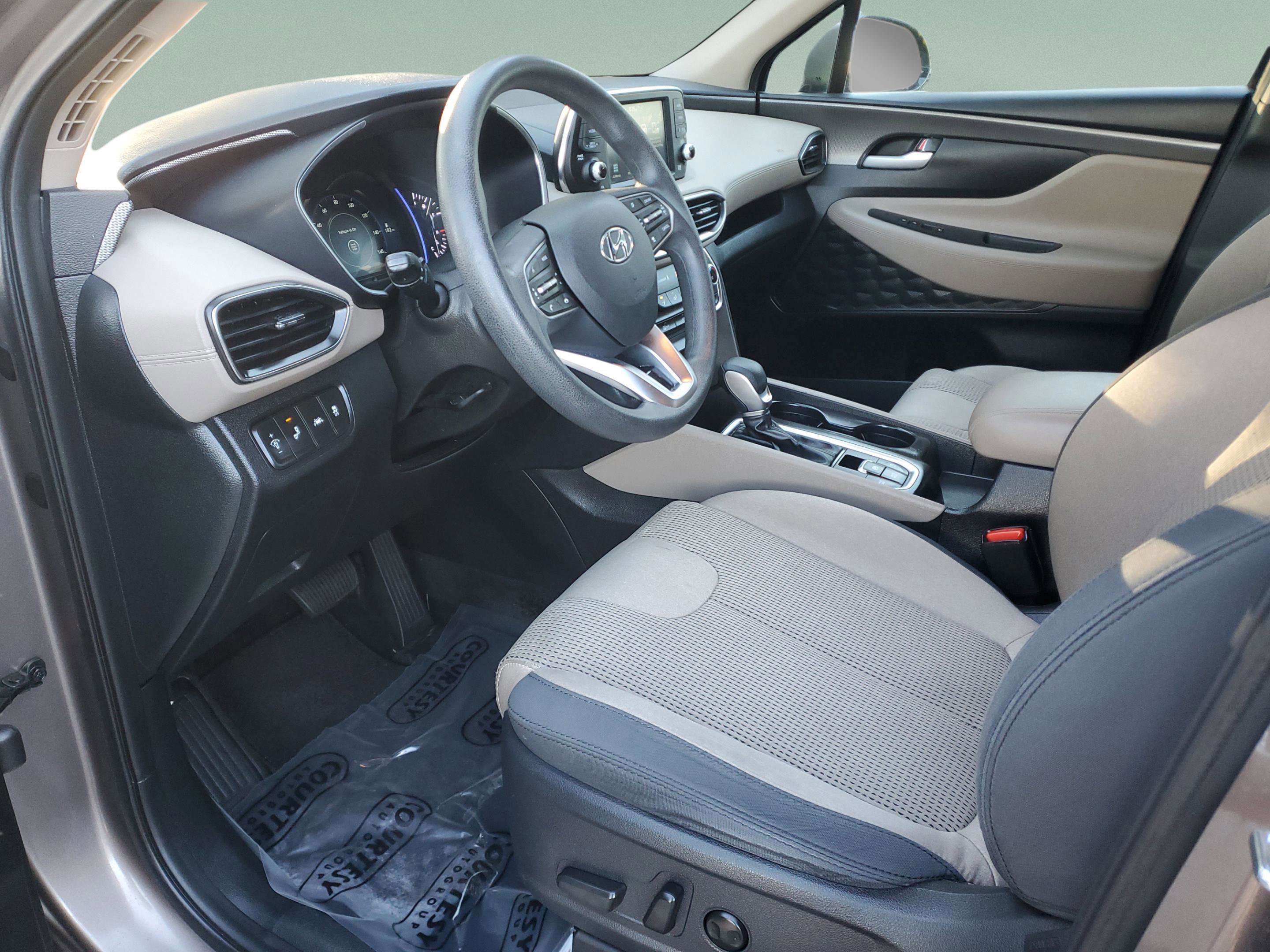 Used 2019 Hyundai Santa Fe SEL image 20