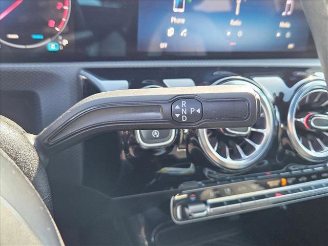 Used 2025 Mercedes-Benz CLA 250 image 14