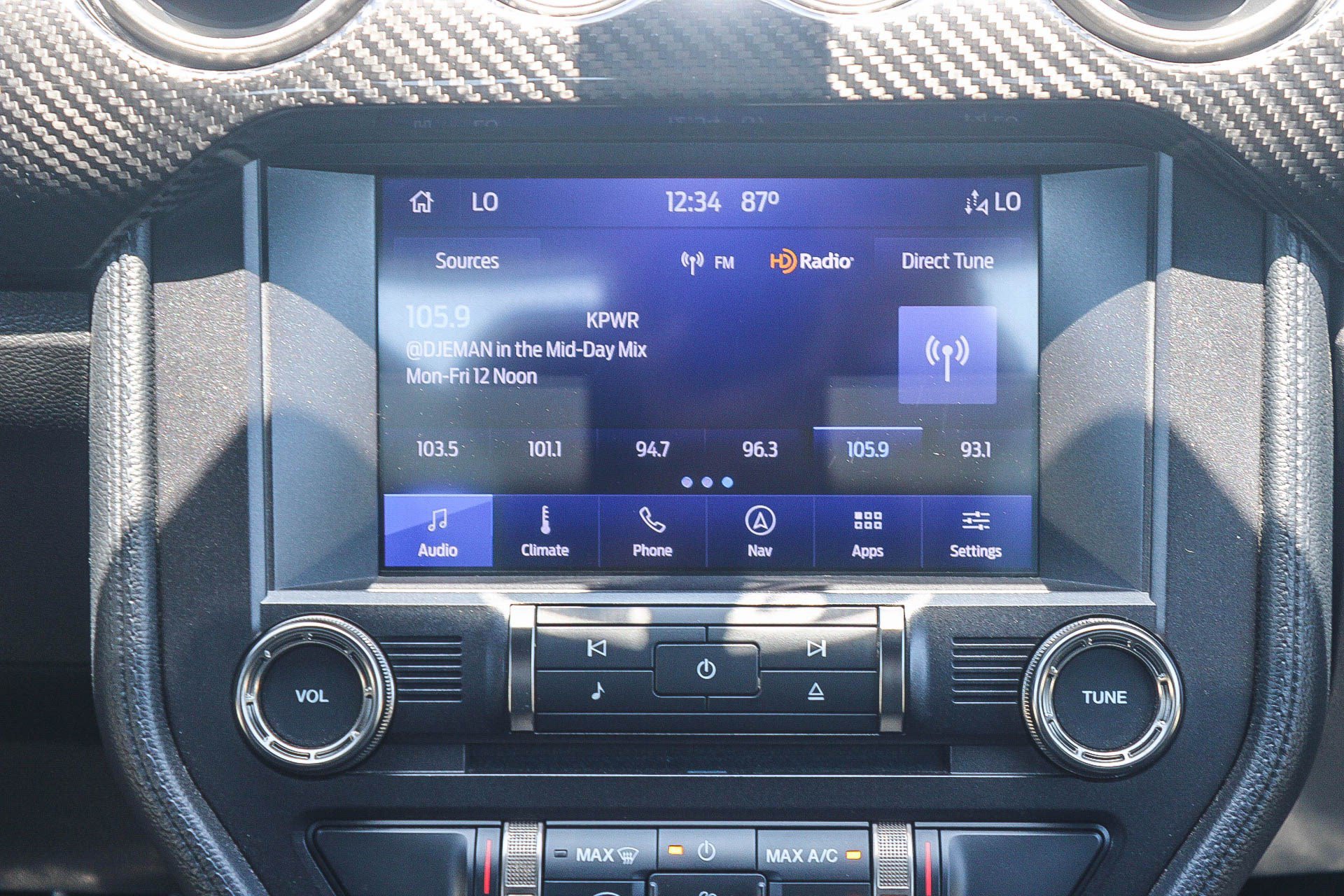 Used 2022 Ford Mustang Shelby GT500 w/ Technology Package RWD image 15