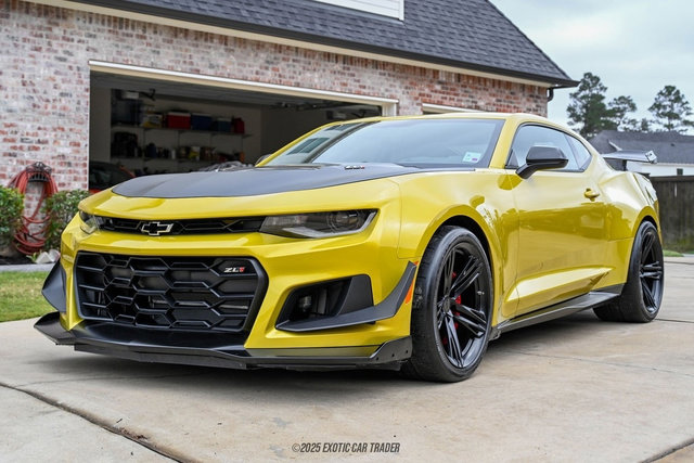 Used 2024 Chevrolet Camaro ZL1 image 5