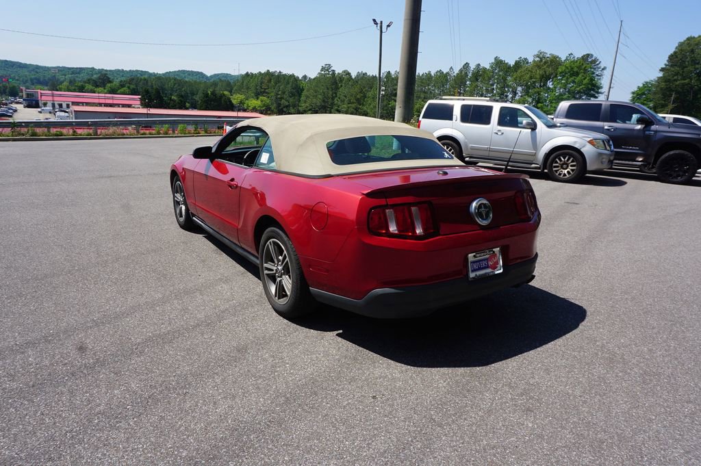 Used 2010 Ford Mustang Premium RWD image 15