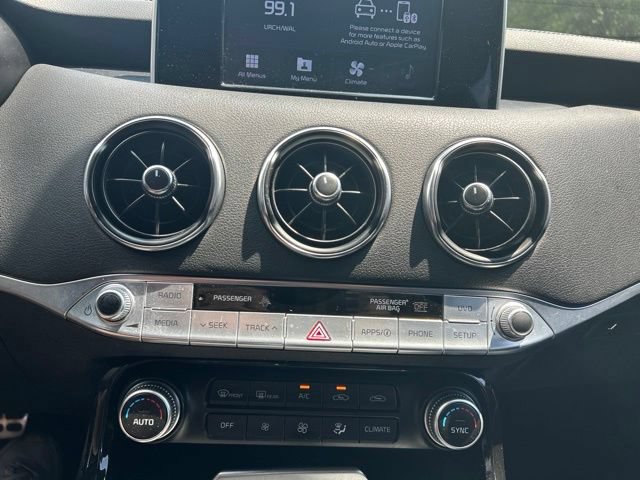 Used 2020 Kia Stinger GT-Line AWD/4WD image 21