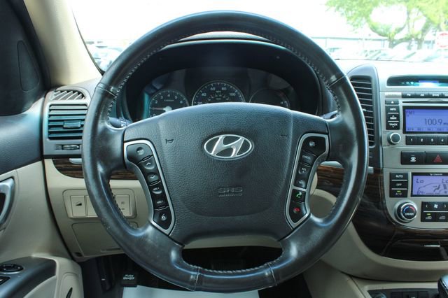 Used 2012 Hyundai Santa Fe Limited FWD image 20