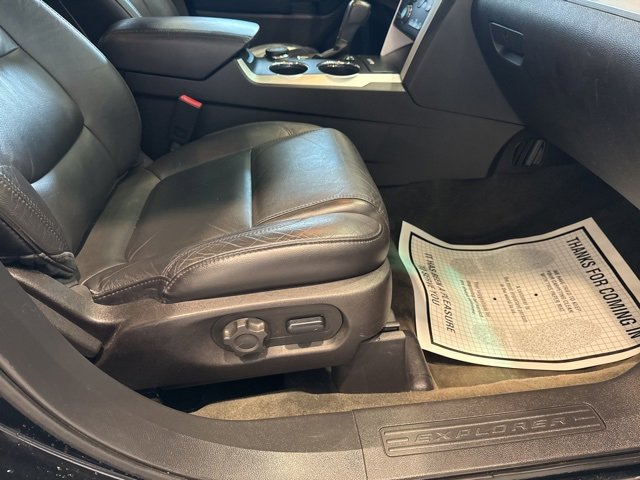 Used 2014 Ford Explorer XLT w/ Equipment Group 202A image 23