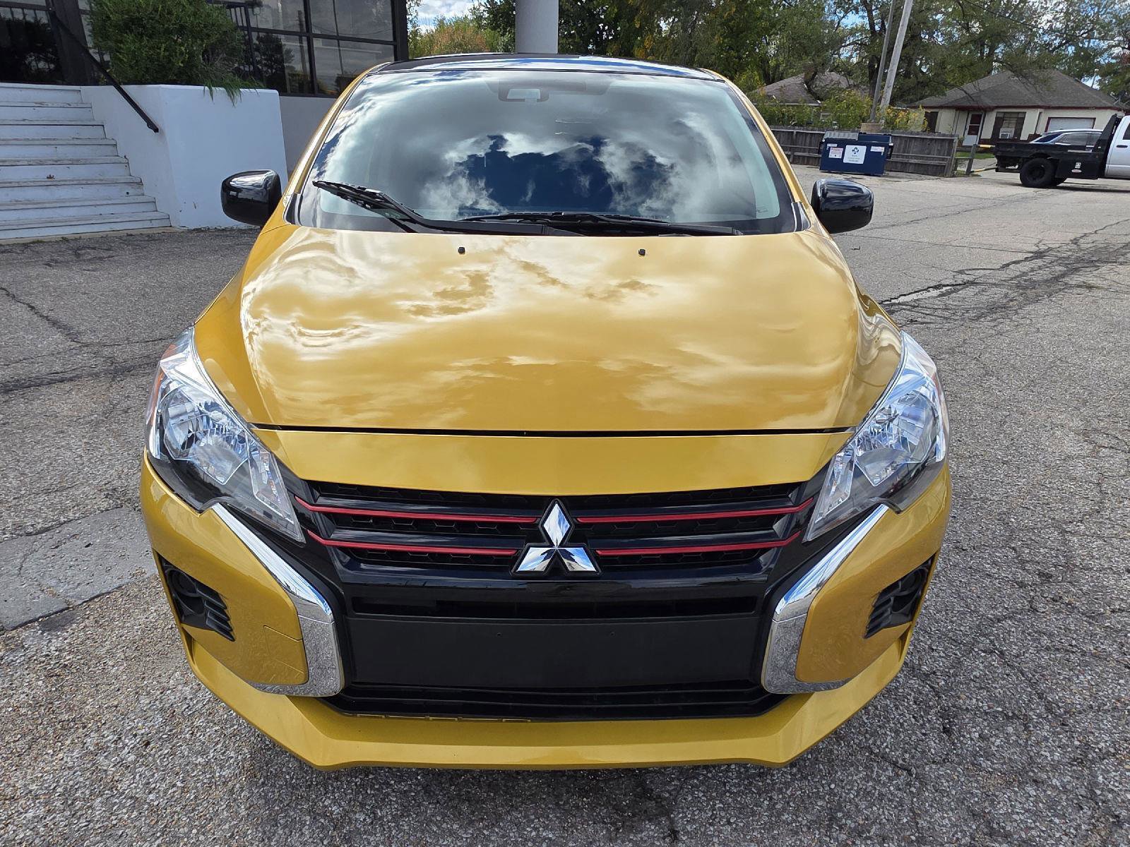 Used 2024 Mitsubishi Mirage SE image 2