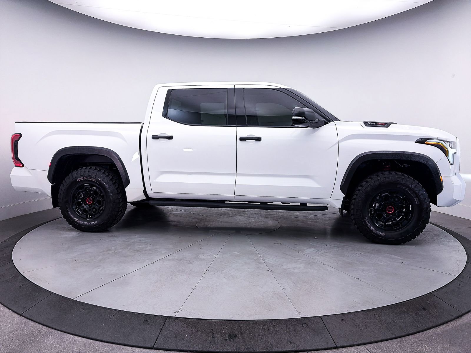 Used 2023 Toyota Tundra TRD Pro AWD/4WD image 43