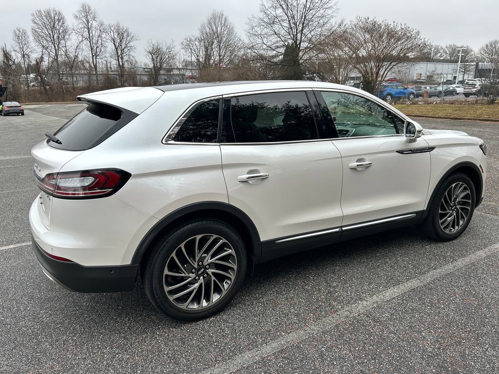 Used 2019 Lincoln Nautilus Reserve image 6