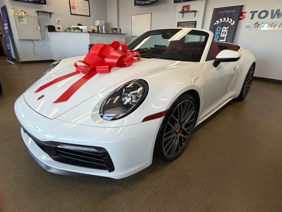 Used 2024 Porsche 911 Carrera 4S AWD/4WD image 9