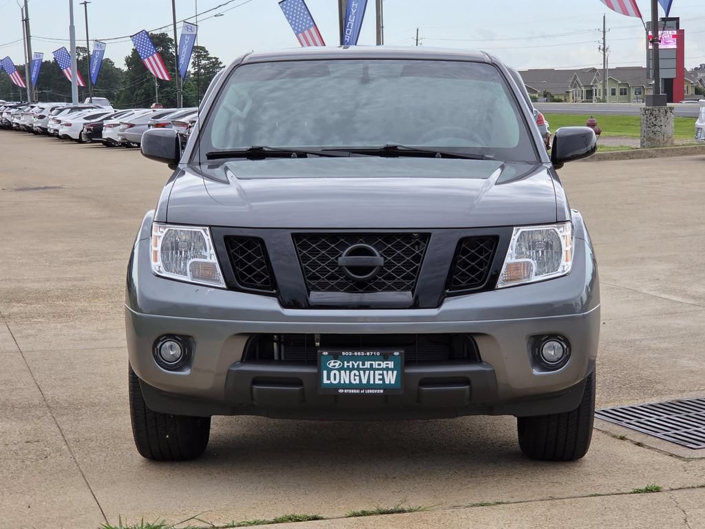 Used 2021 Nissan Frontier SV w/ Midnight Edition Floor Mats RWD image 2