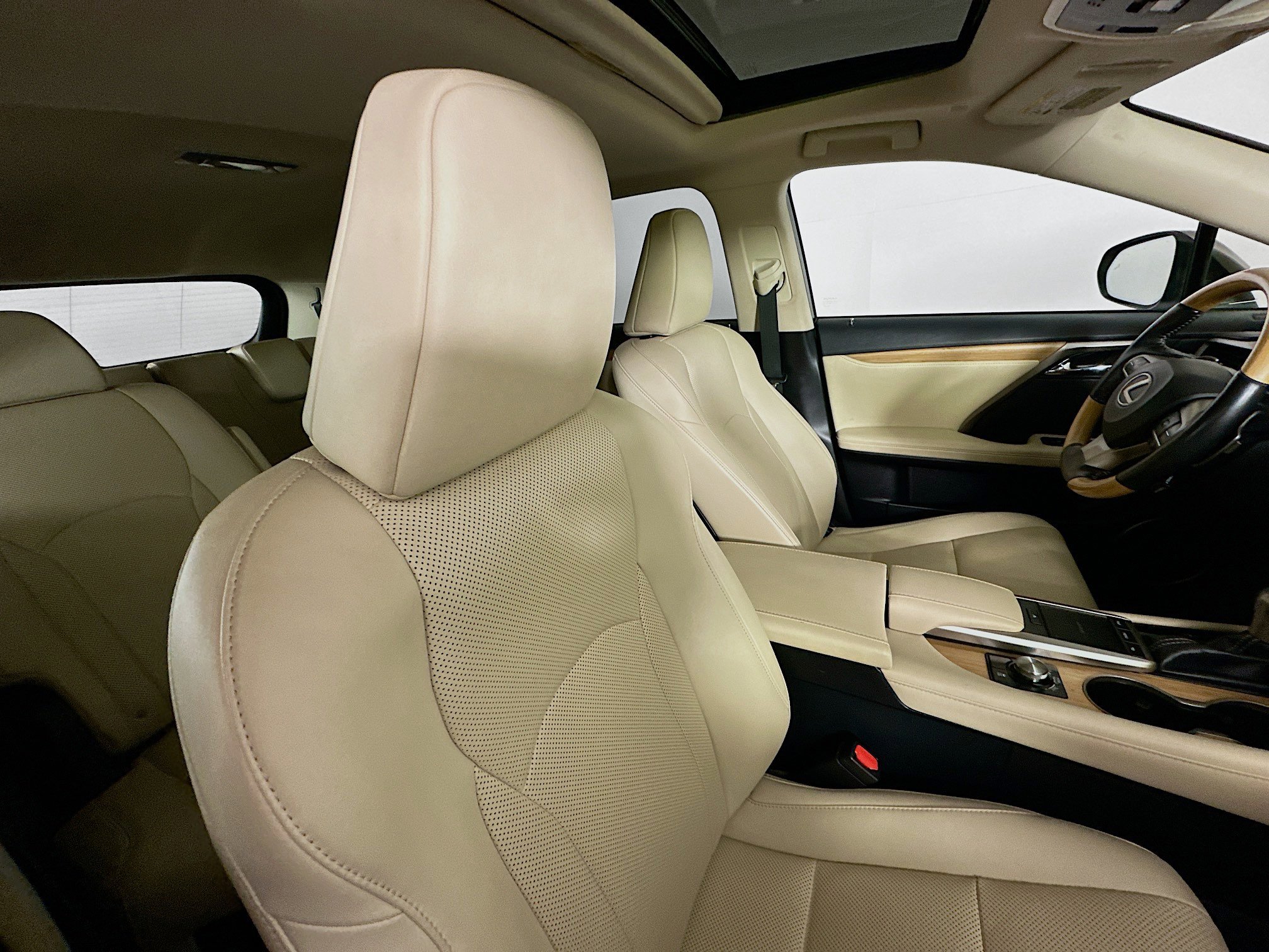 Used 2021 Lexus RX 350L FWD w/ Premium Package image 36