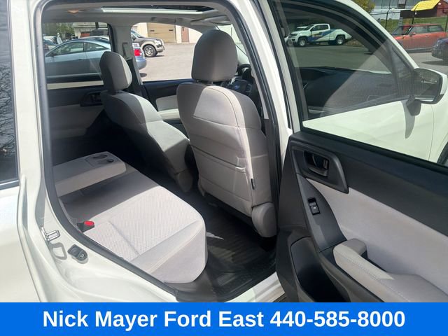 Used 2016 Subaru Forester 2.5i Premium w/ Popular Package #2 AWD/4WD image 14