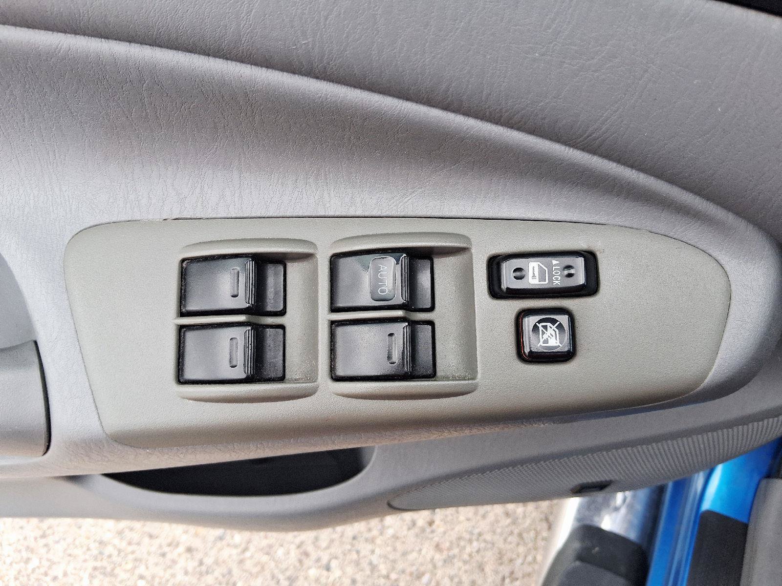 Used 2009 Toyota Tacoma PreRunner RWD image 17