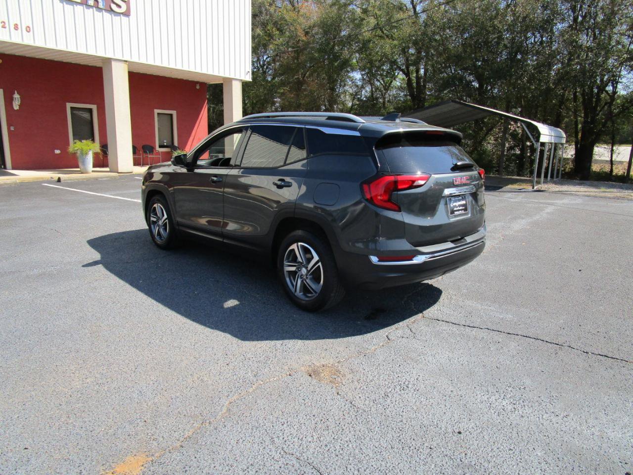 Used 2020 GMC Terrain SLT AWD/4WD image 4