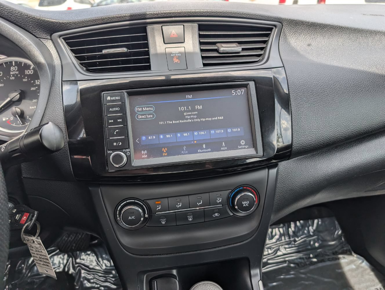 Used 2019 Nissan Sentra S FWD image 23