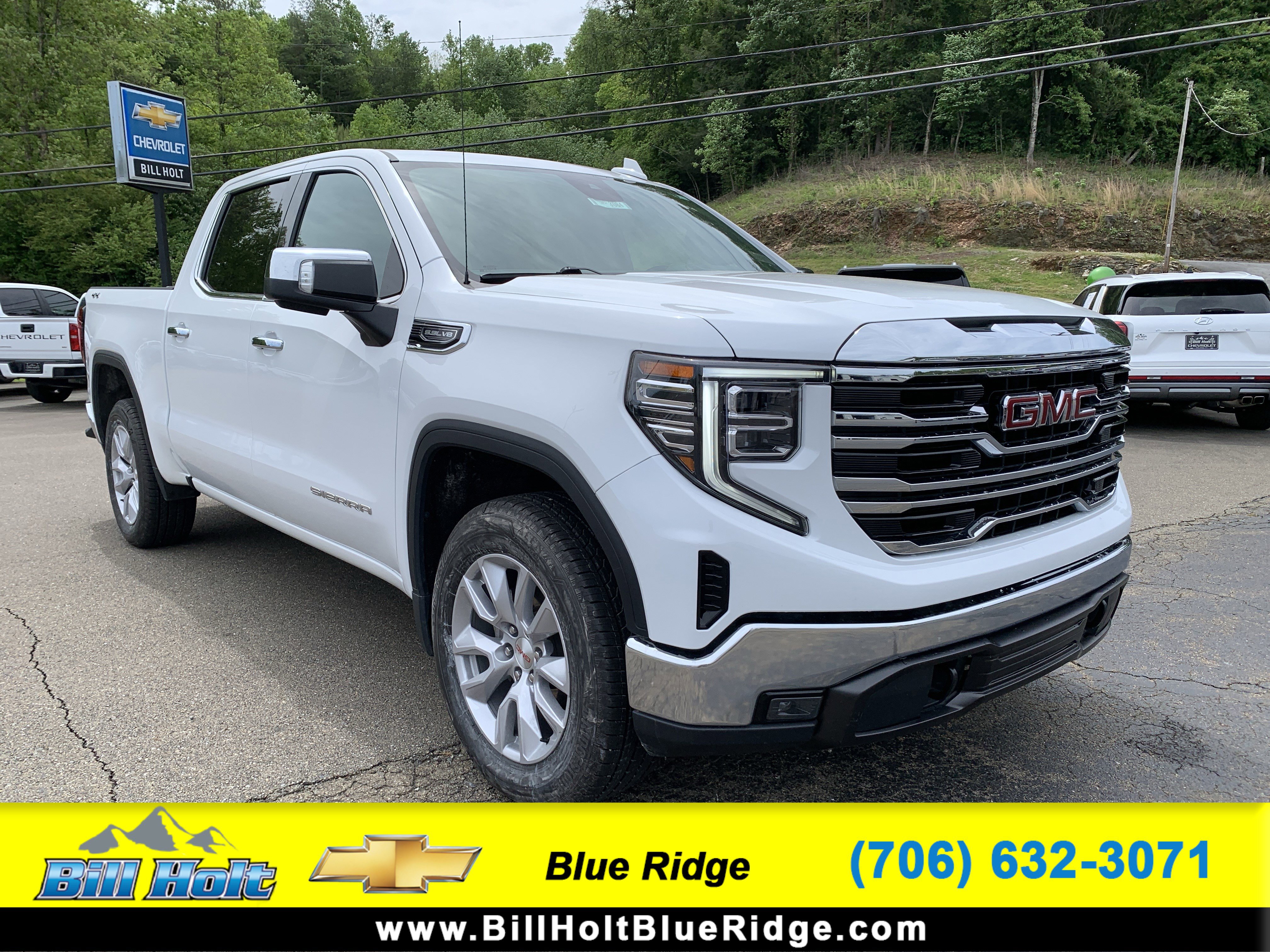 Used 2024 GMC Sierra 1500 SLT AWD/4WD image 10