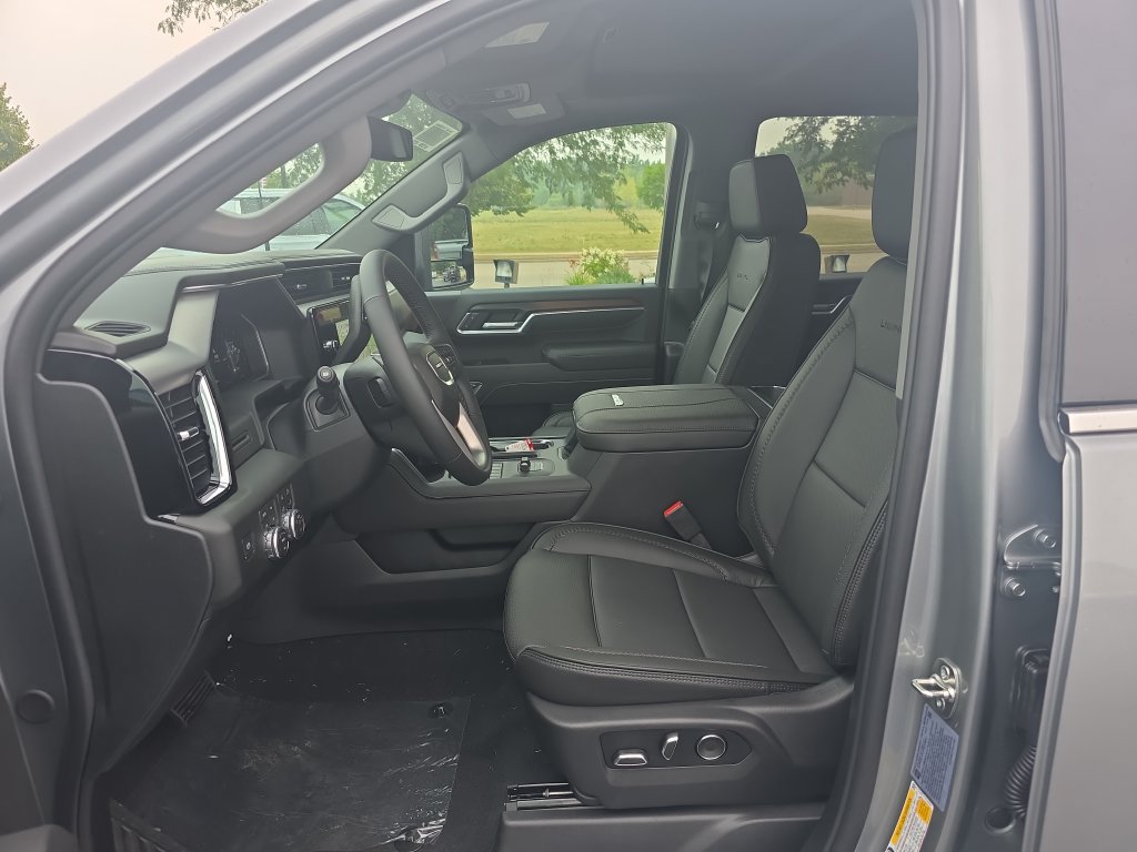 New 2026 GMC Sierra 2500 Denali AWD/4WD image 9
