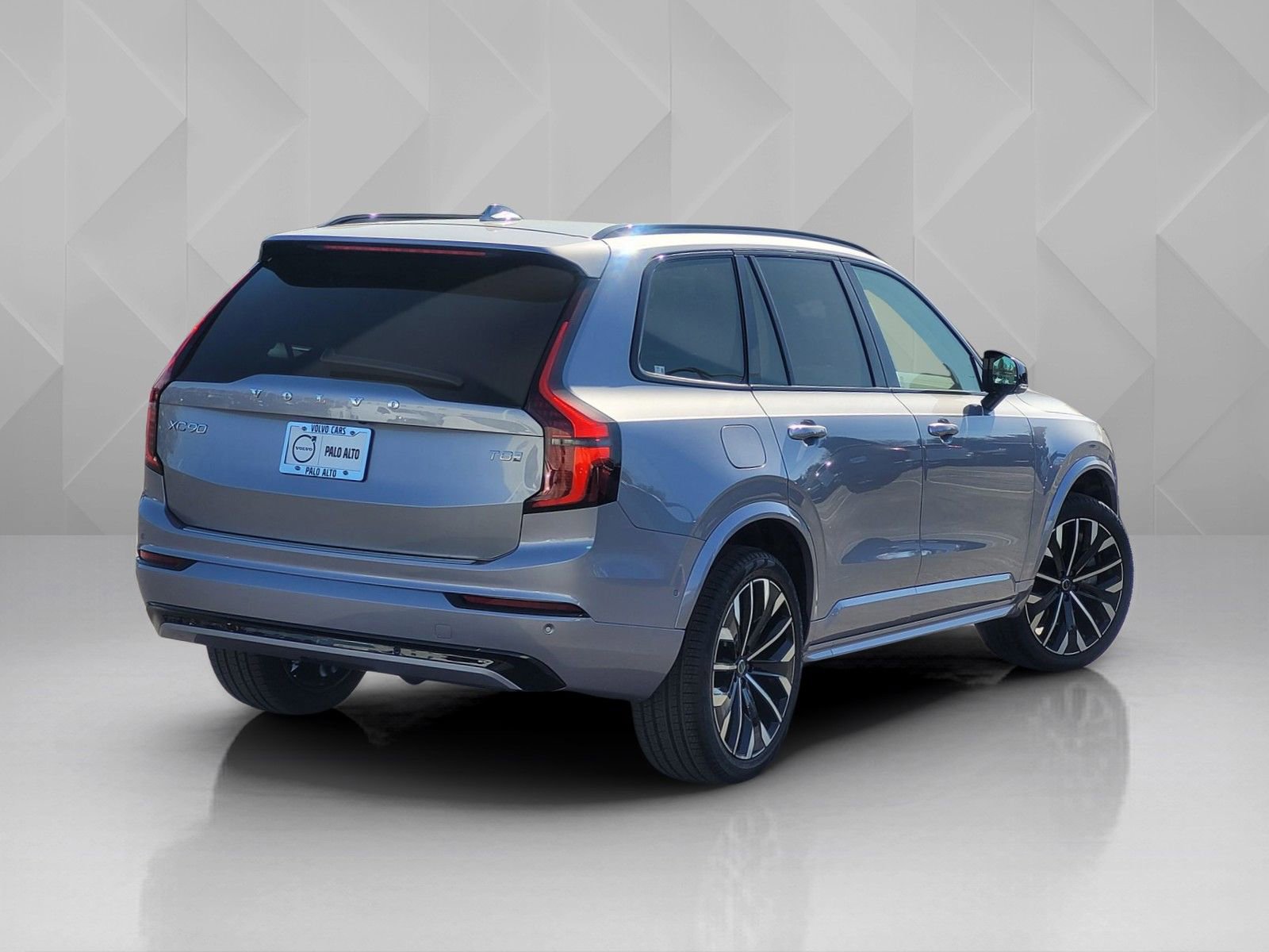 New 2026 Volvo XC90 T8 Ultra w/ Protection Package image 6
