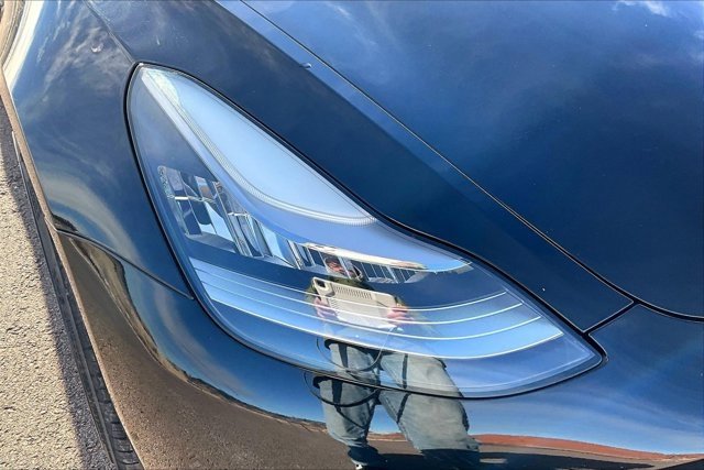 Used 2019 Tesla Model 3 Long Range image 30