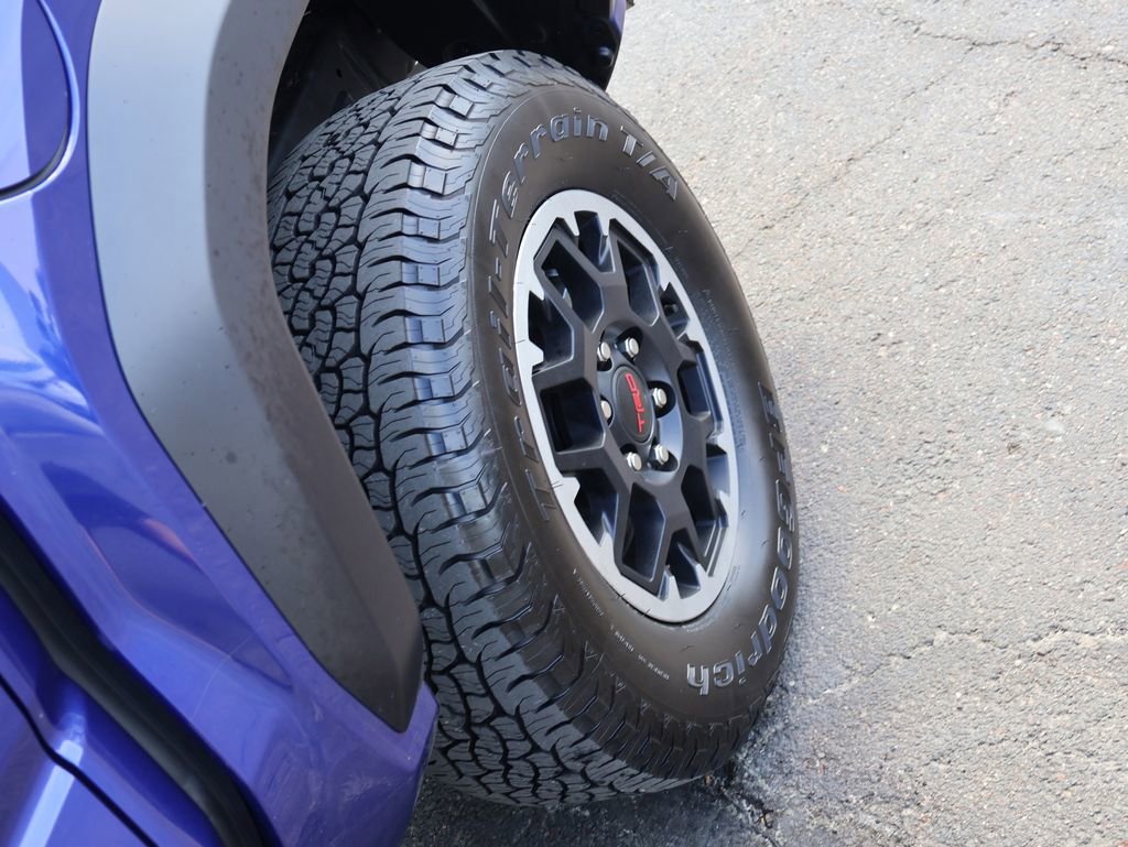 Used 2025 Toyota Tacoma TRD Off-Road image 41
