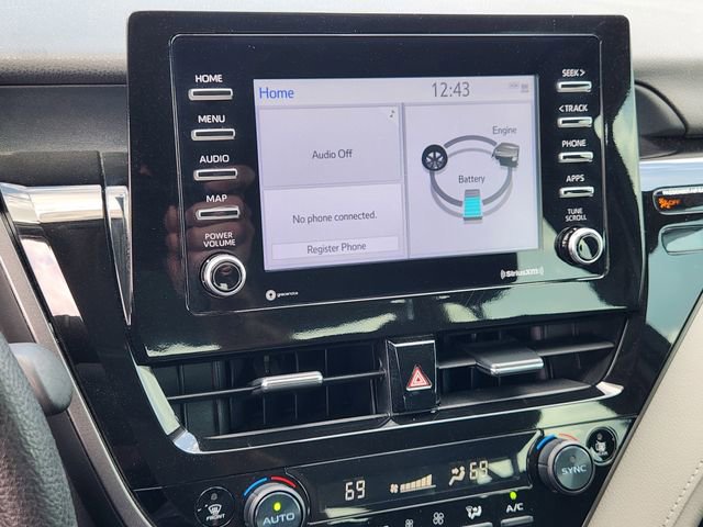 Used 2024 Toyota Camry LE image 32