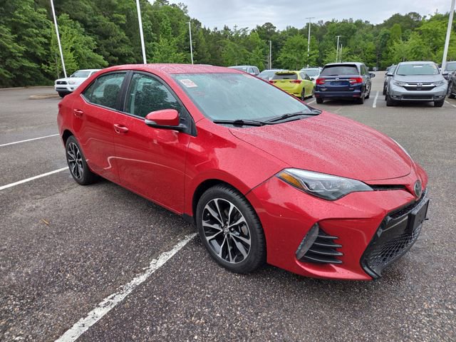 Used 2019 Toyota Corolla SE FWD image 1