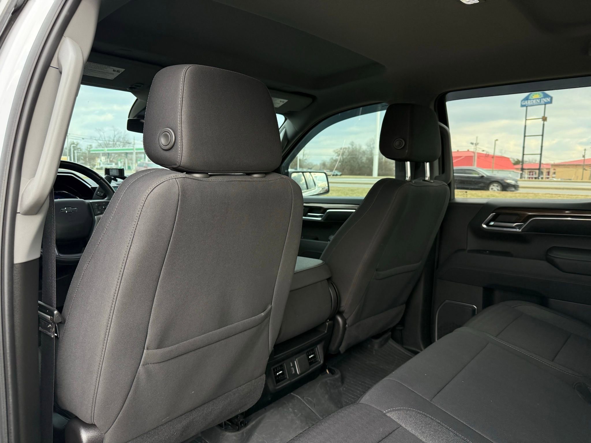 Used 2024 Chevrolet Silverado 1500 LT Trail Boss w/ Protection Package image 41