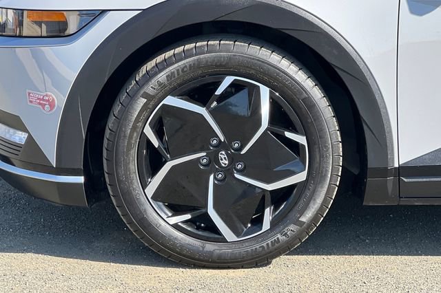 Certified 2024 Hyundai Ioniq 5 SEL image 35