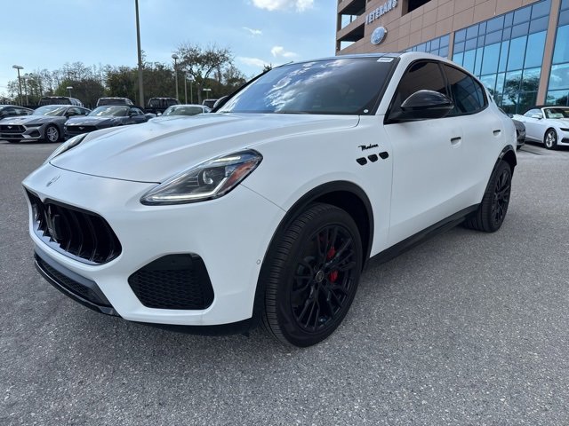 Used 2025 Maserati Grecale Modena image 2