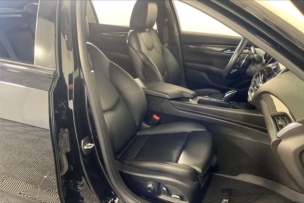 Used 2024 Cadillac CT5 V w/ Cold Weather Package RWD image 9