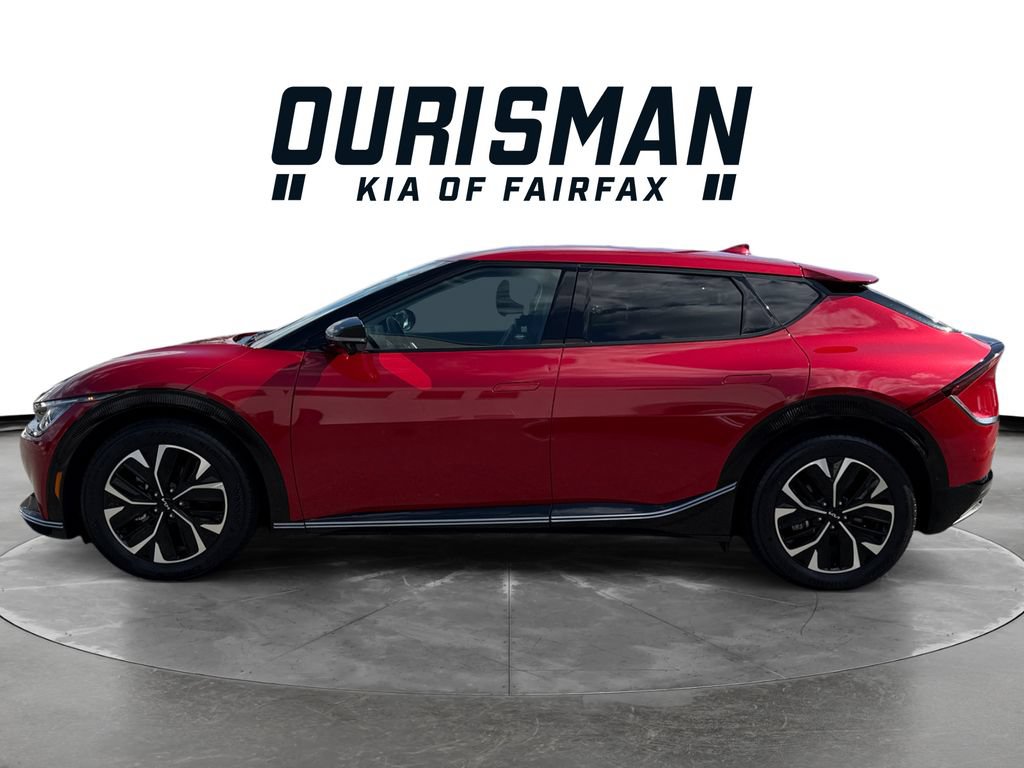 Used 2024 Kia EV6 Wind w/ Wind Technology Package AWD/4WD image 3