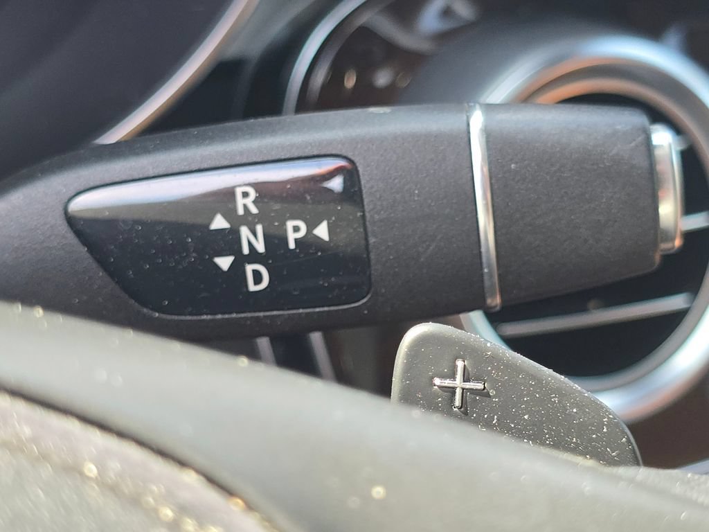 Used 2017 Mercedes-Benz GLC 300 4MATIC image 36