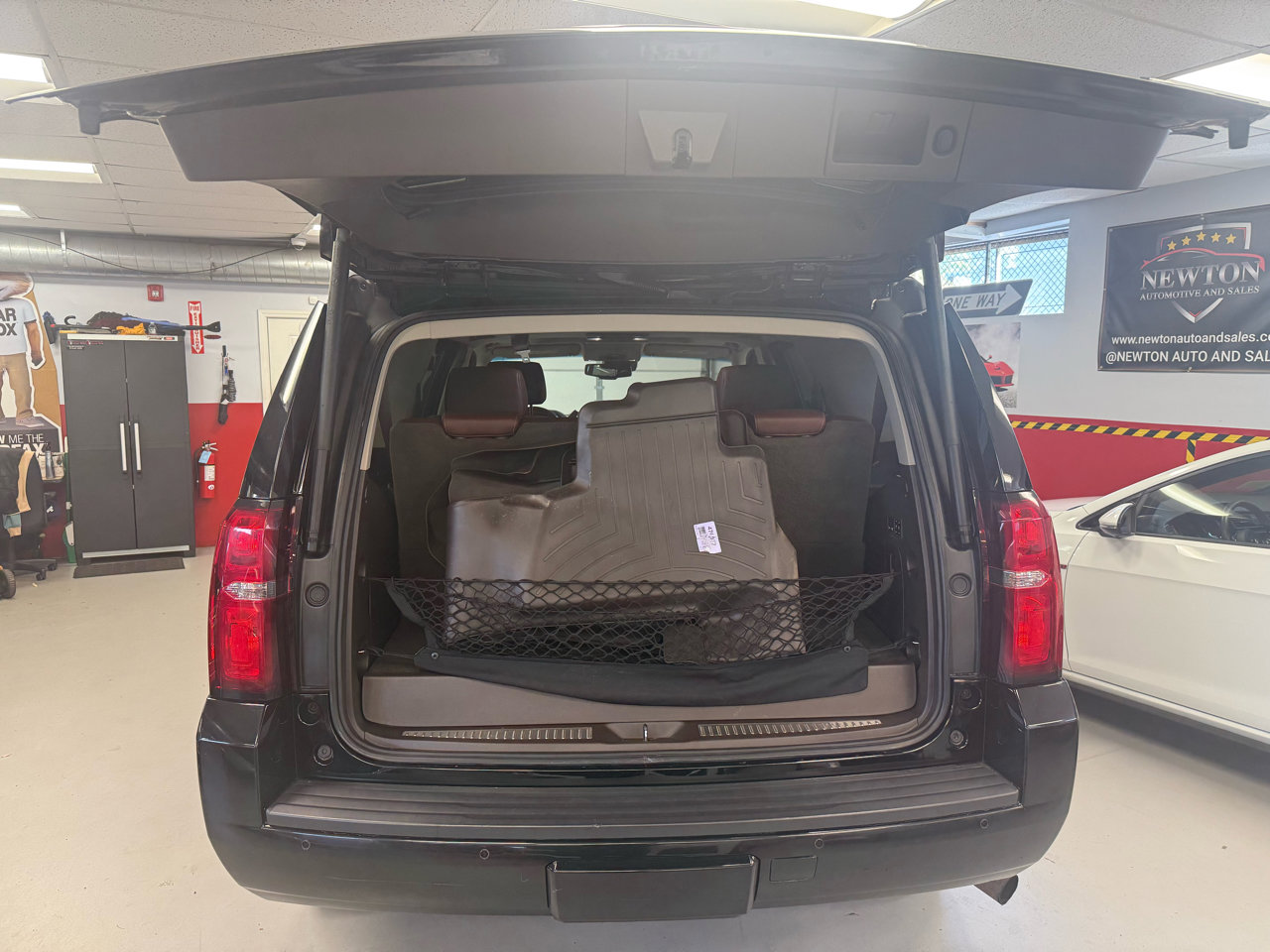 Used 2018 Chevrolet Tahoe Premier image 13