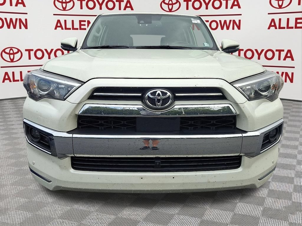 Used 2023 Toyota 4Runner Limited AWD/4WD image 2