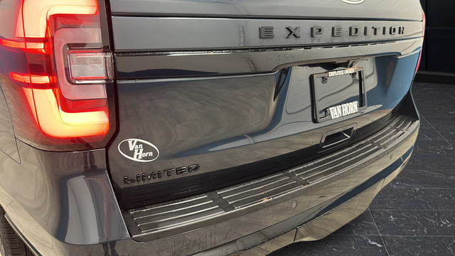 Used 2024 Ford Expedition Limited AWD/4WD image 44