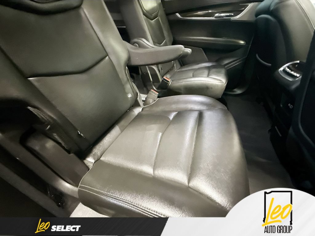 Used 2023 Cadillac XT6 Sport AWD/4WD image 32