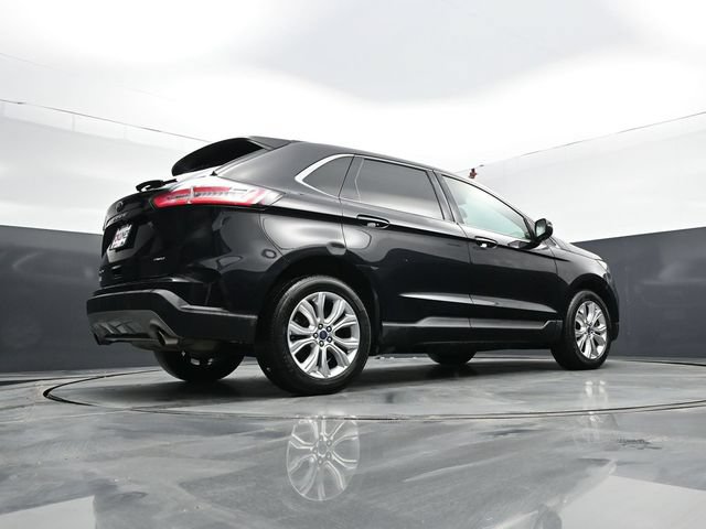 Used 2022 Ford Edge Titanium w/ Equipment Group 301A AWD/4WD image 46