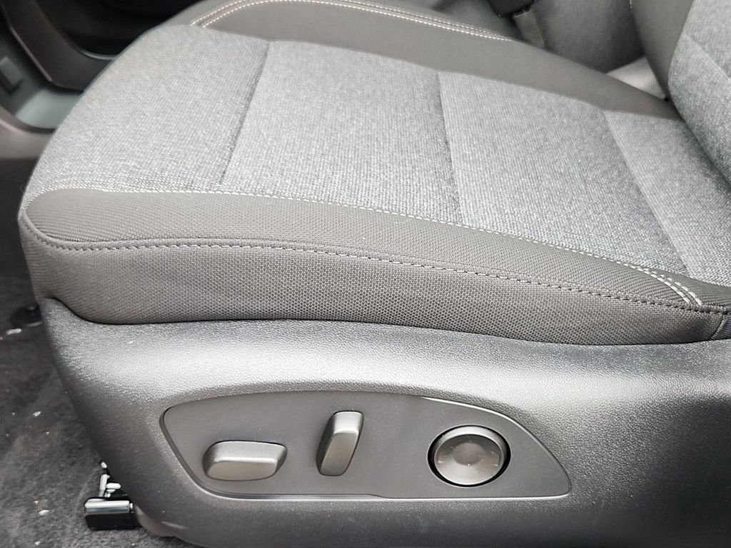 New 2025 GMC Acadia Elevation w/ Black Edition image 17