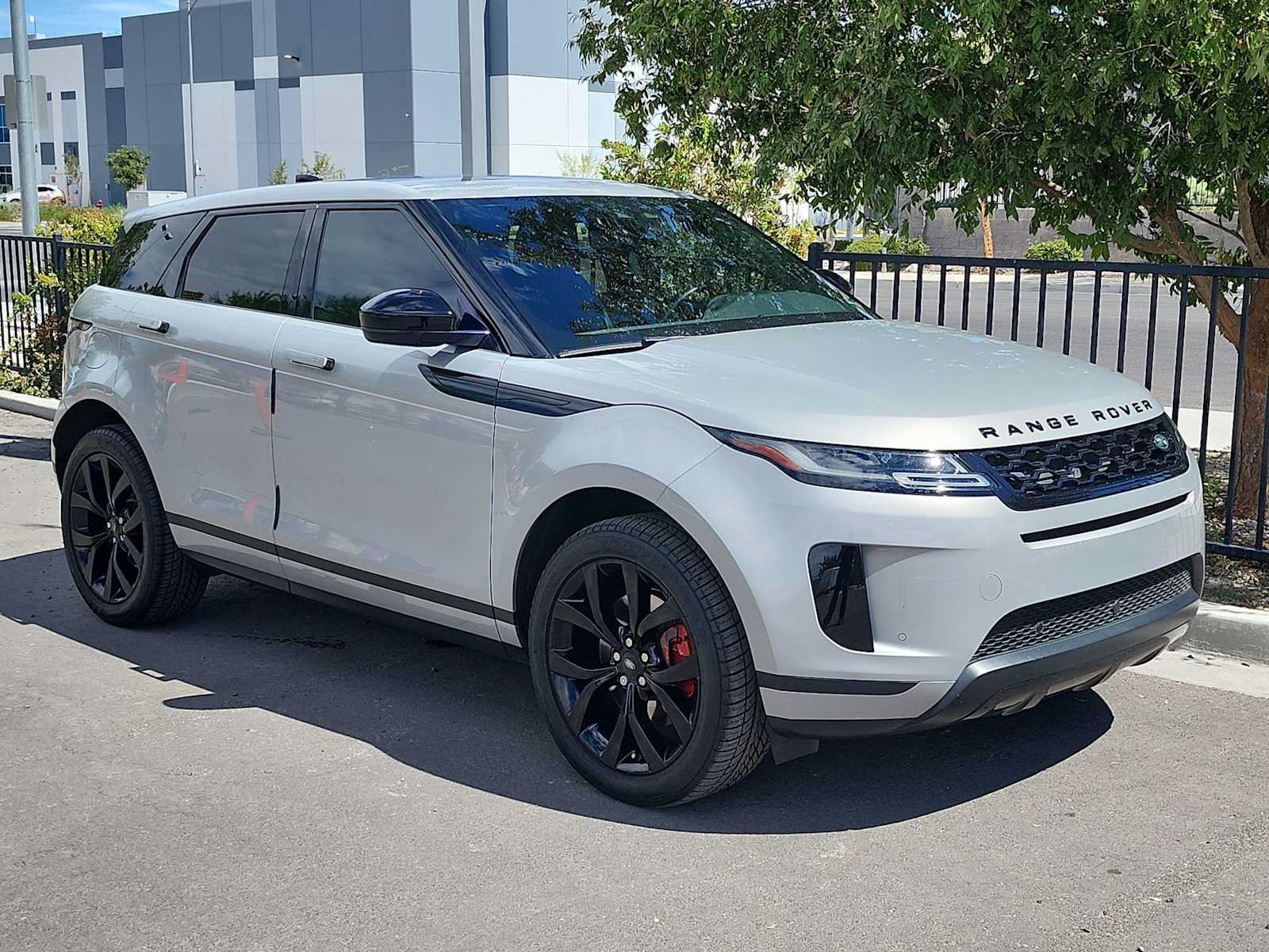 Used 2020 Land Rover Range Rover Evoque S AWD/4WD image 2