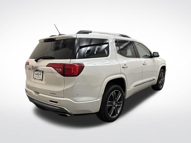 Used 2019 GMC Acadia Denali w/ Technology Package AWD/4WD image 5
