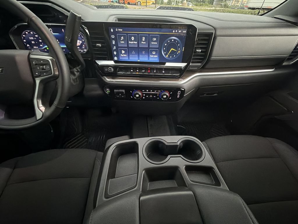 Used 2025 Chevrolet Silverado 1500 LT Trail Boss w/ Protection Package AWD/4WD image 24
