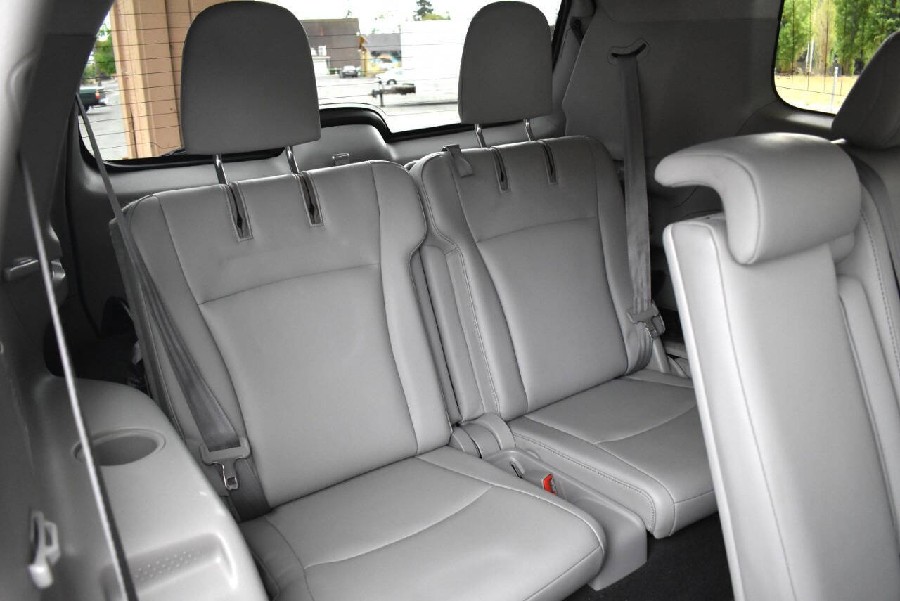 Used 2012 Toyota Highlander Limited image 40