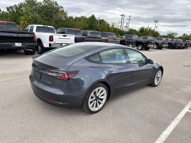 Used 2022 Tesla Model 3 Long Range AWD/4WD image 9
